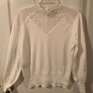 Long sleeved top